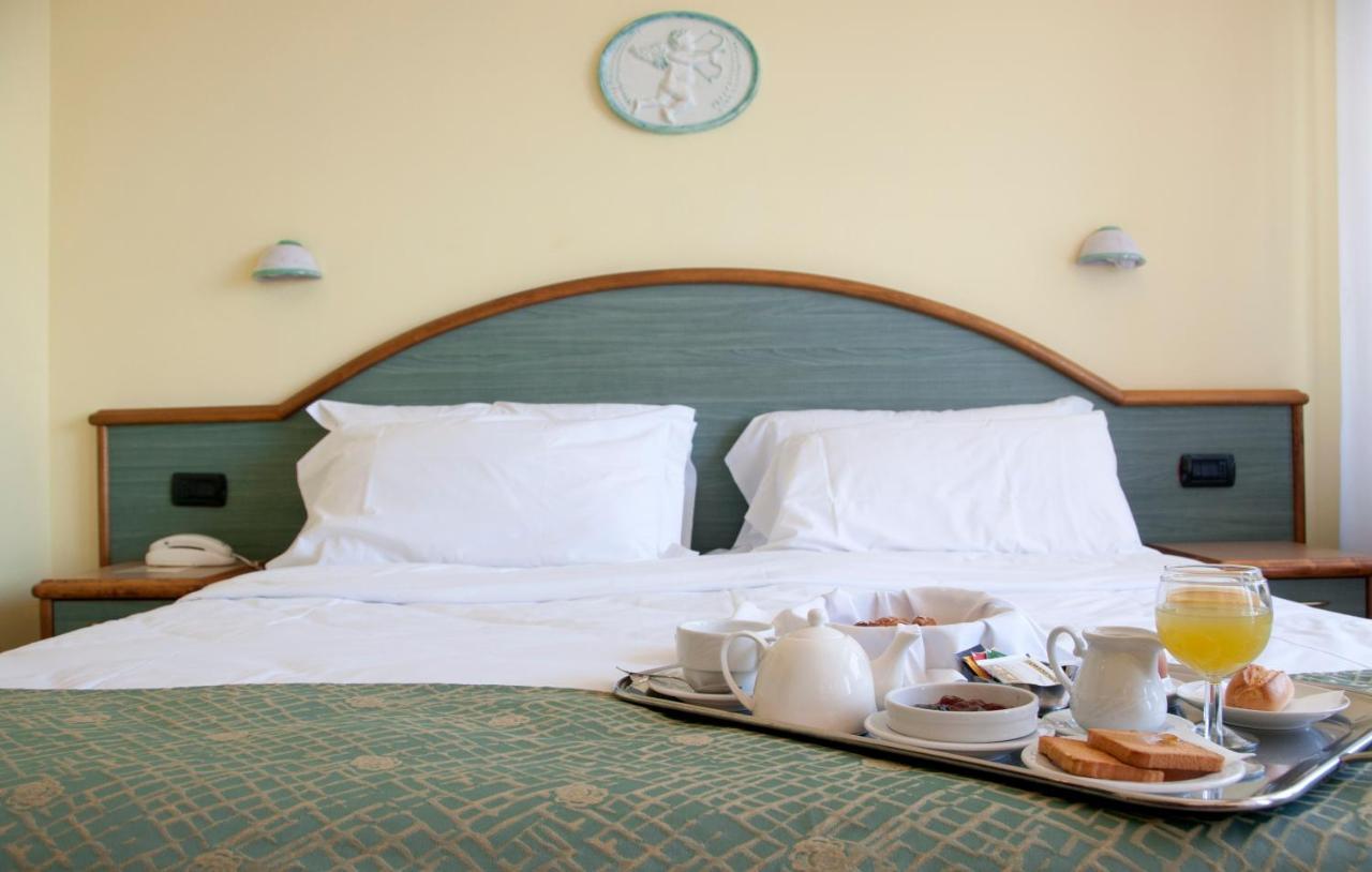 Hotel Europa Ispra Esterno foto
